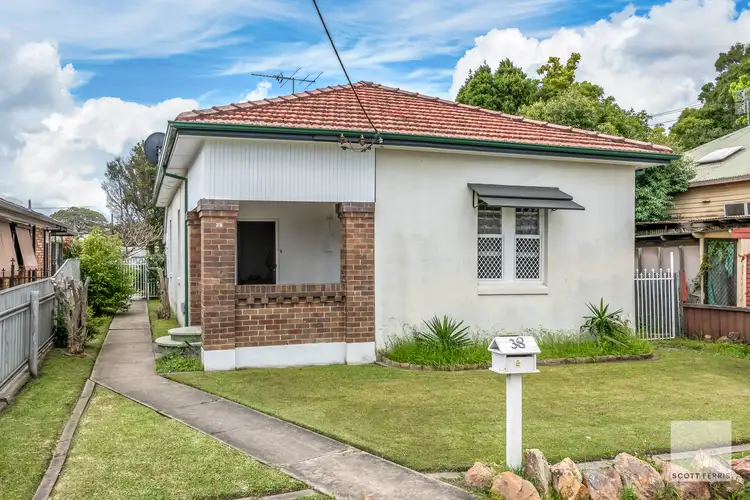 38 Sunderland Street, Mayfield NSW 2304