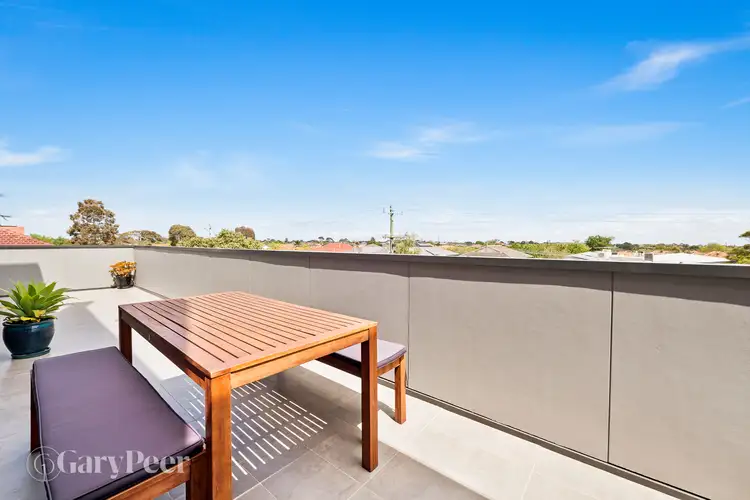 201/24-26 Mavho Street, Bentleigh VIC 3204