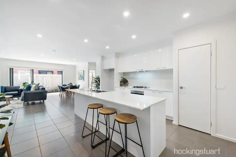 Second view of Homely unit listing, 2/3 Oxford Street, Frankston VIC 3199