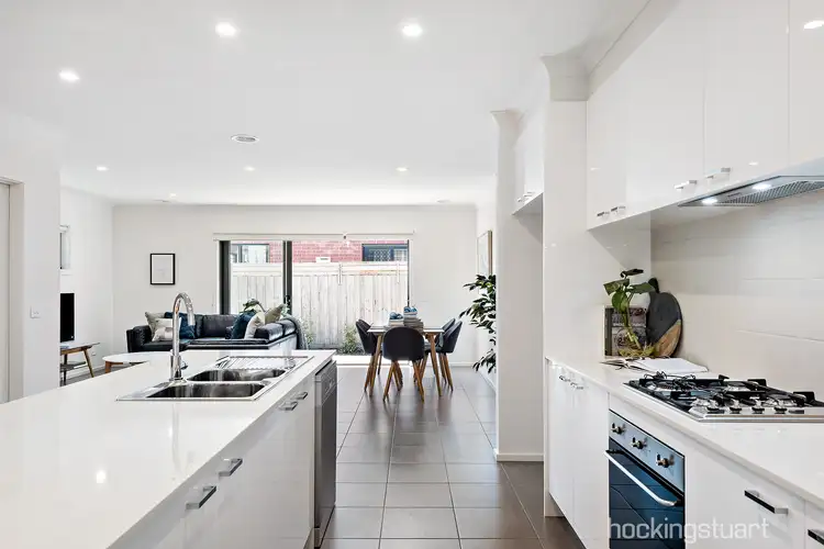 Third view of Homely unit listing, 2/3 Oxford Street, Frankston VIC 3199