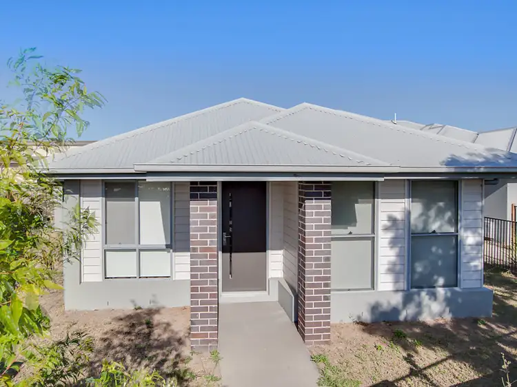 Second view of Homely house listing, 3/27 Hookes Terrace, Springfield Lakes QLD 4300