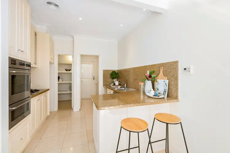Fourth view of Homely townhouse listing, 2/37 Milburn Grove, St Kilda East VIC 3183