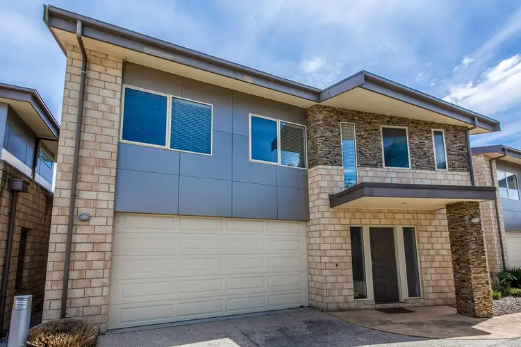 2/79 McKillop Street, Geelong VIC 3220