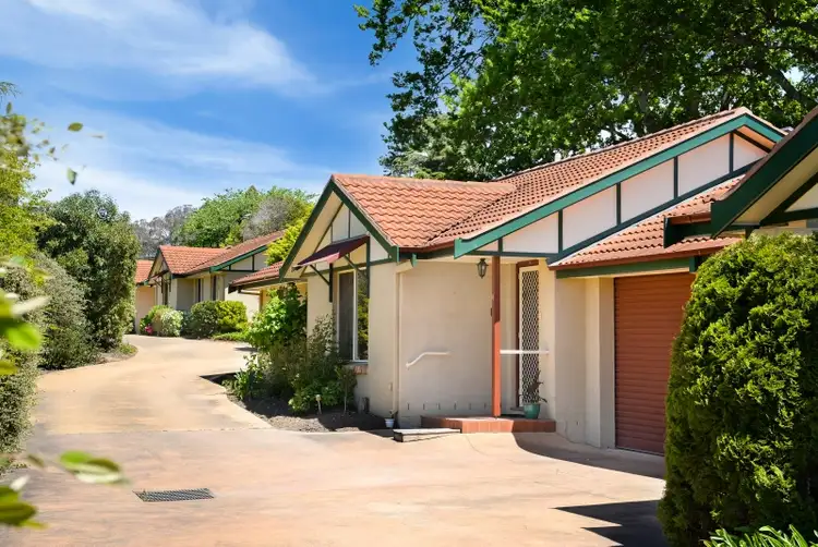 Main view of Homely villa listing, 2/27 Ascot Road, Bowral NSW 2576