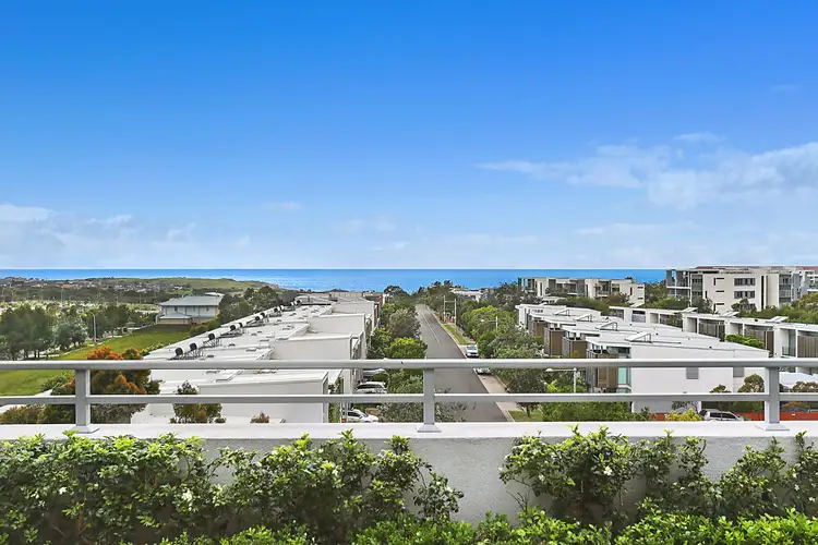 Main view of Homely apartment listing, 28/2-4 Gubbuteh Road, Little Bay NSW 2036