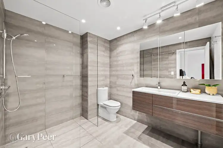 Third view of Homely apartment listing, 8/39 Wellington Street, St Kilda VIC 3182