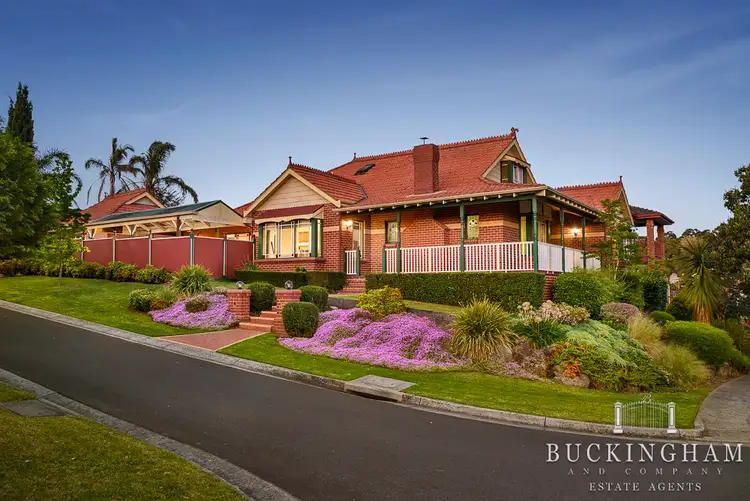 6 Binnak Drive, Watsonia North VIC 3087