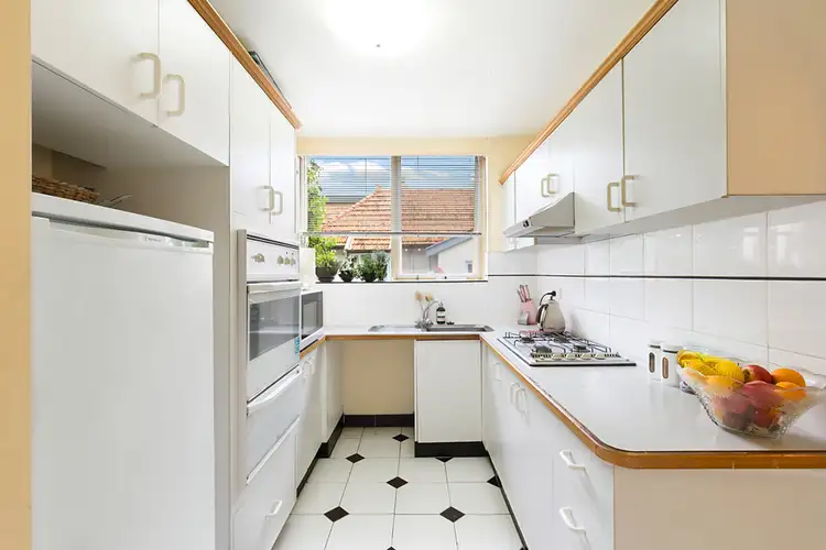 Fourth view of Homely apartment listing, 6/41 Walsh Street, South Yarra VIC 3141