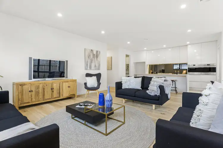 Sixth view of Homely house listing, 6 Riordan Court, Mornington VIC 3931