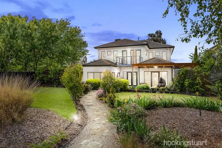 21 Tournament Drive, Sanctuary Lakes VIC 3030