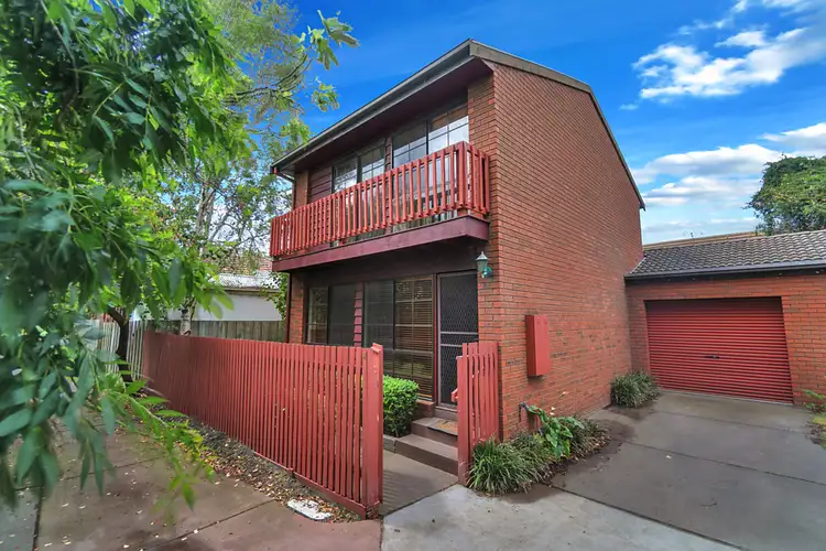 2/35 Railway Parade, Murrumbeena VIC 3163
