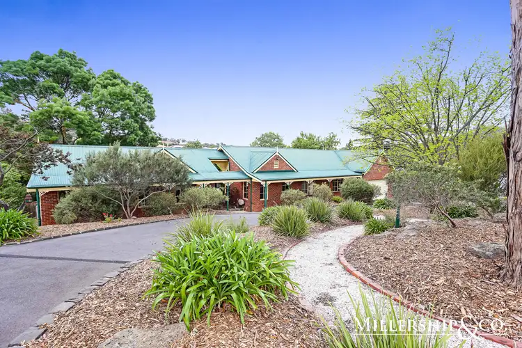 90 Grassy Flat Road, Diamond Creek VIC 3089