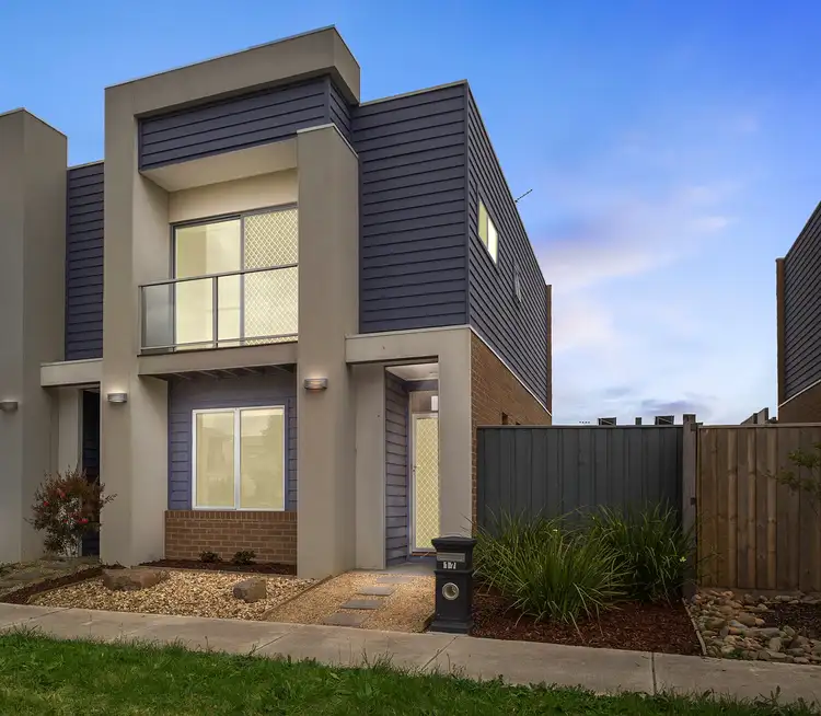 17 Courthouse Walk, Doreen VIC 3754