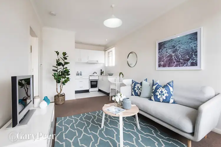 14/36 Woornack Road, Carnegie VIC 3163