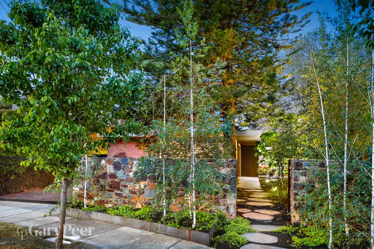 9 Bickhams Court, St Kilda East VIC 3183