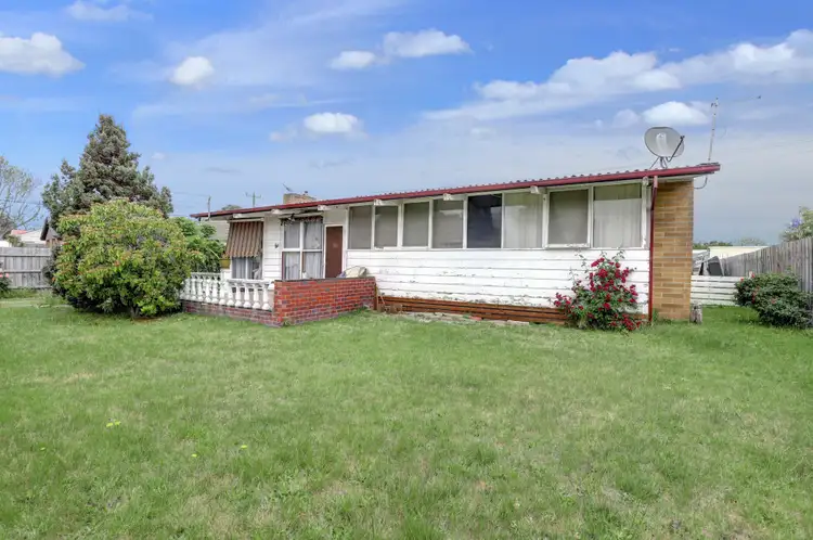 12 Gairloch Drive, Frankston VIC 3199