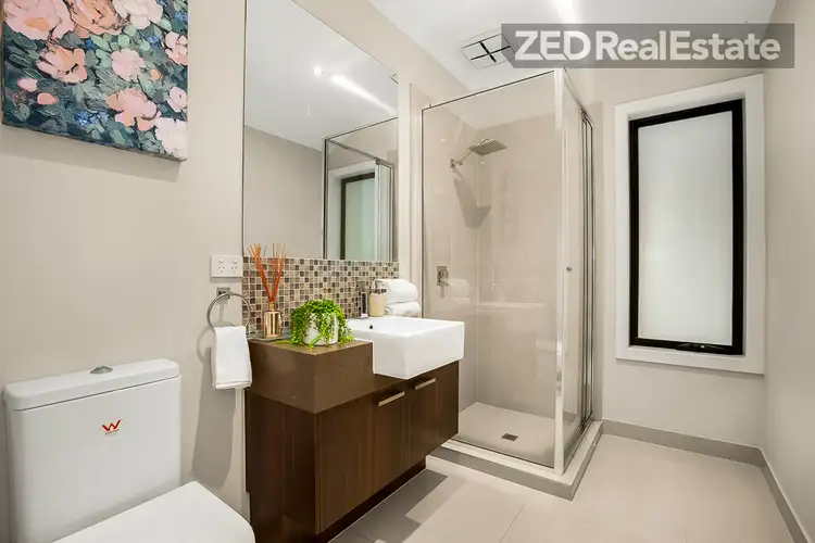 Second view of Homely house listing, 6 Macreadie Drive, Berwick VIC 3806