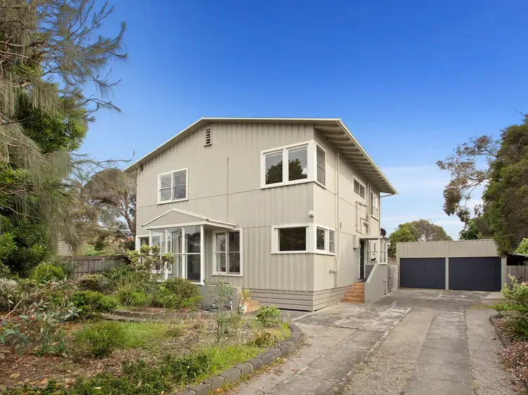 16 Cowrie Road, Torquay VIC 3228