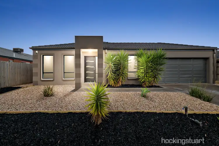 104 Black Knight Way, Kurunjang VIC 3337