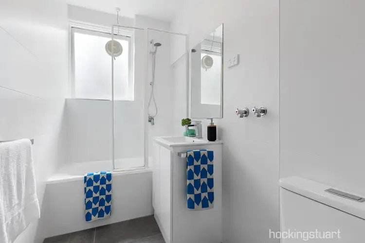 Sixth view of Homely apartment listing, 1/487 St Kilda Street, Elwood VIC 3184