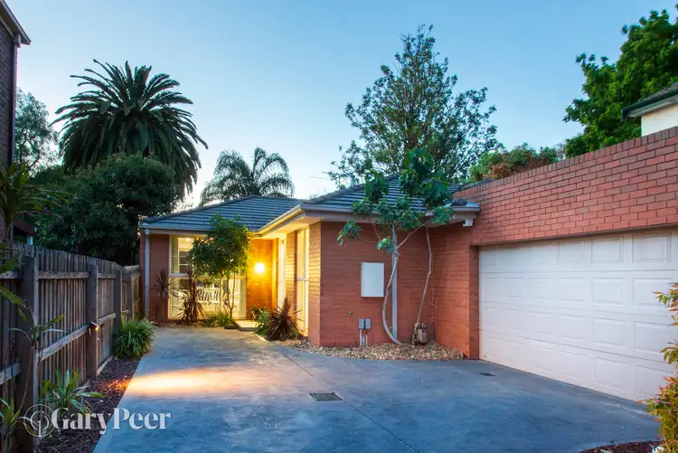 2/50 Lansdowne Road, St Kilda East VIC 3183