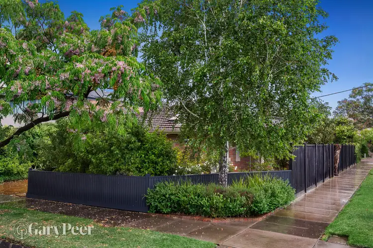 13 Lockhart Street, Caulfield VIC 3162