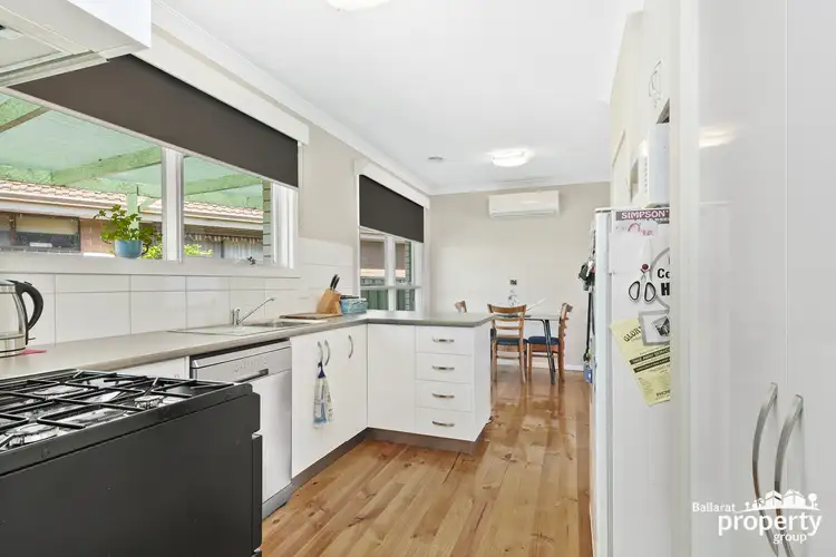Fifth view of Homely house listing, 8 Harrow Street, Wendouree VIC 3355