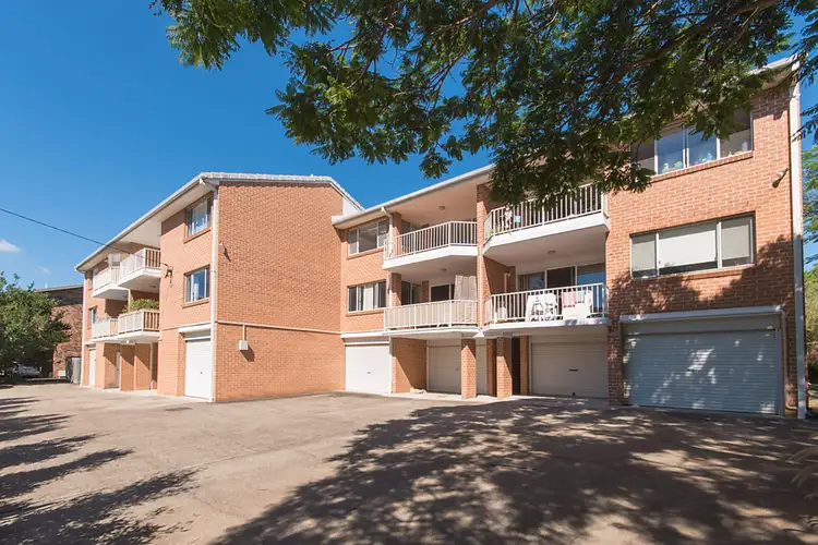 4/2 Brasted Street, Taringa QLD 4068