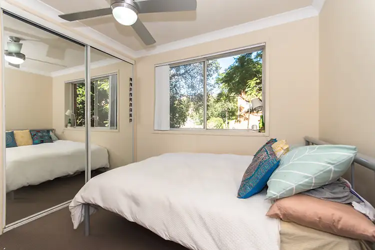 Fifth view of Homely apartment listing, 4/2 Brasted Street, Taringa QLD 4068