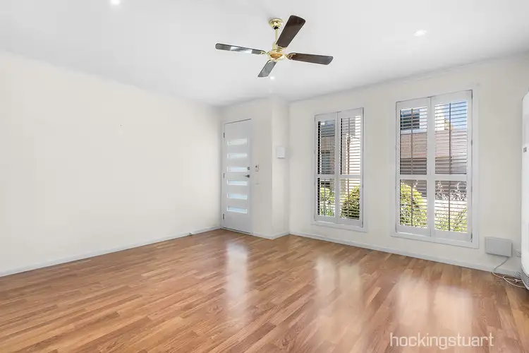 Second view of Homely townhouse listing, 4/102-104 Hillcrest Road, Frankston VIC 3199