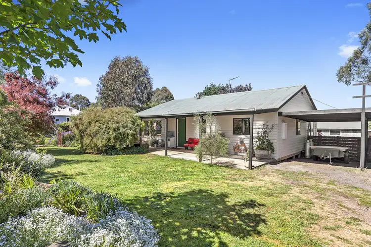 6 Allens Road, Coomoora VIC 3461
