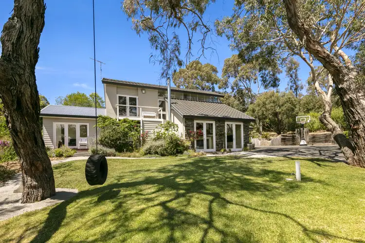 68 Bellbird Road, Mount Eliza VIC 3930