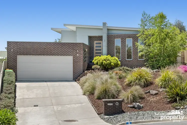 9 Imperial Way, Canadian VIC 3350