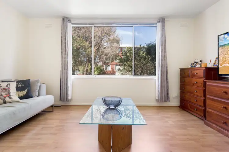 2/27 St Georges Road, Armadale VIC 3143