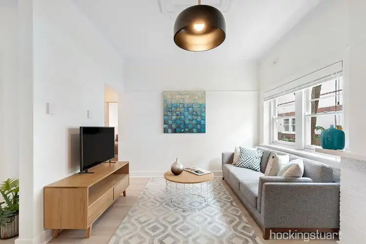 Fifth view of Homely apartment listing, 2/18-20 Charnwood Road, St Kilda VIC 3182