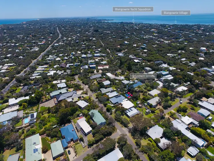5 Godwin Street, Blairgowrie VIC 3942