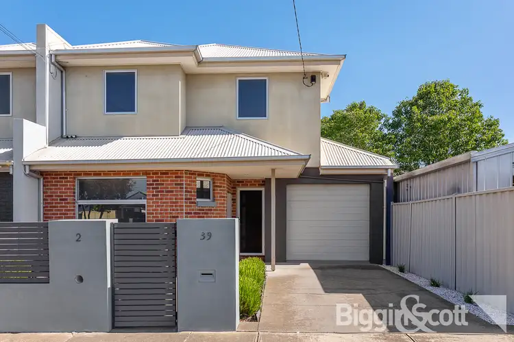 2/39 Wallace Street, Maidstone VIC 3012