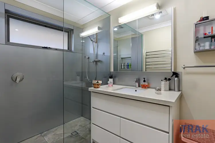 Fifth view of Homely house listing, 1/195 Boronia Road, Boronia VIC 3155