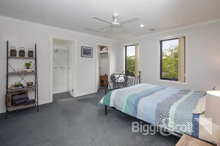 Sixth view of Homely house listing, 10 Ayrvale Avenue, Lake Gardens VIC 3355