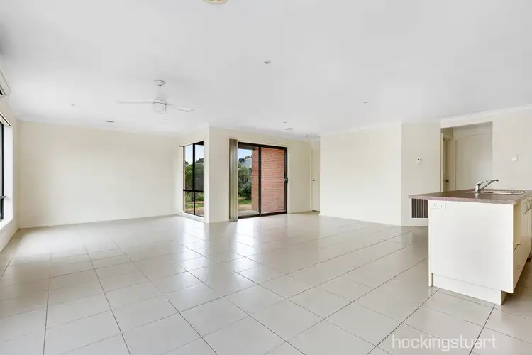 Third view of Homely house listing, 6 Raine Court, Sunbury VIC 3429