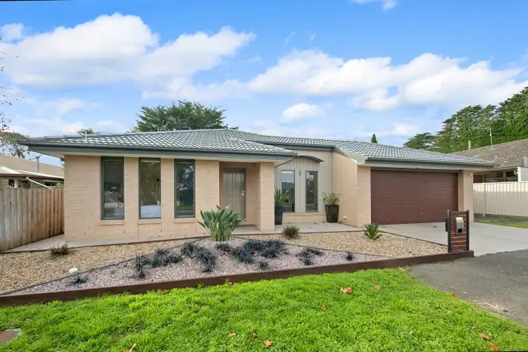 102a Nolan Street, Buninyong VIC 3357