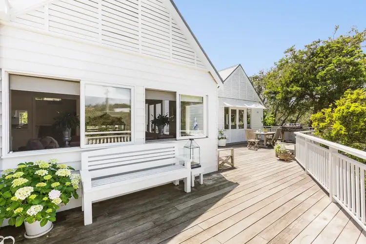 8-10 Barton Street, Blairgowrie VIC 3942