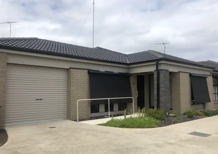 2/42 Benita Place, Leopold VIC 3224