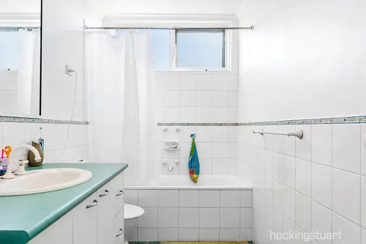 Sixth view of Homely apartment listing, 3/402 Nepean Highway, Frankston VIC 3199