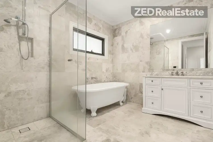 Fifth view of Homely townhouse listing, 1/12 Glenmanor Close, Templestowe VIC 3106