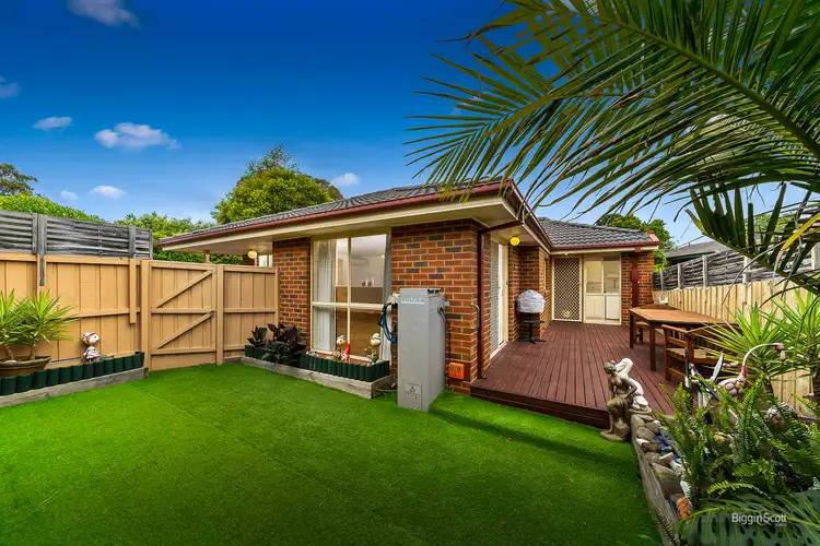 2/9 Maryborough Road, Boronia VIC 3155