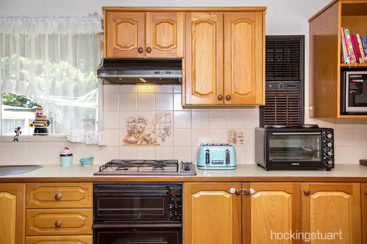 Fifth view of Homely house listing, 8 Devlin Drive, Hoppers Crossing VIC 3029