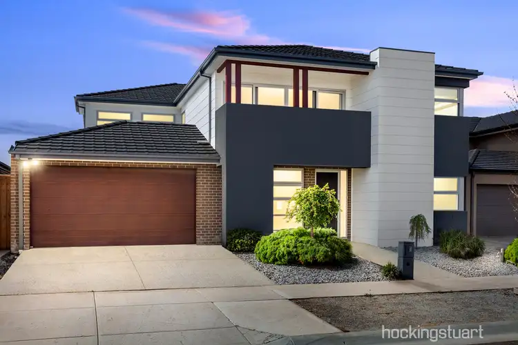 6 Sarenne Way, Fraser Rise VIC 3336