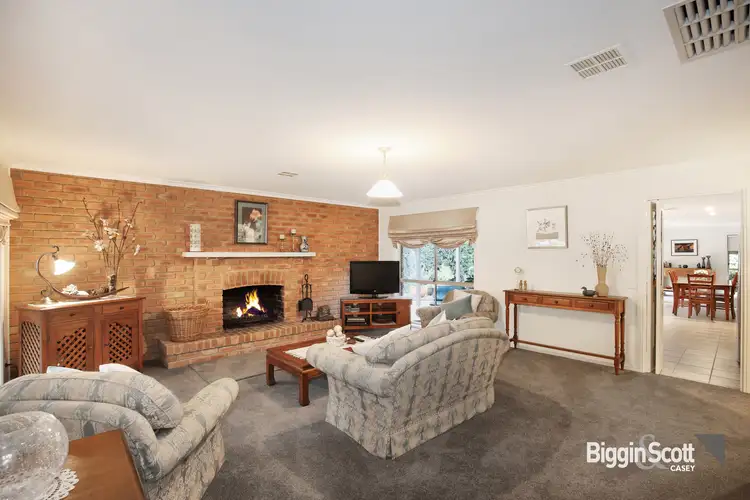 Second view of Homely house listing, 4 Glenbrae Court, Berwick VIC 3806