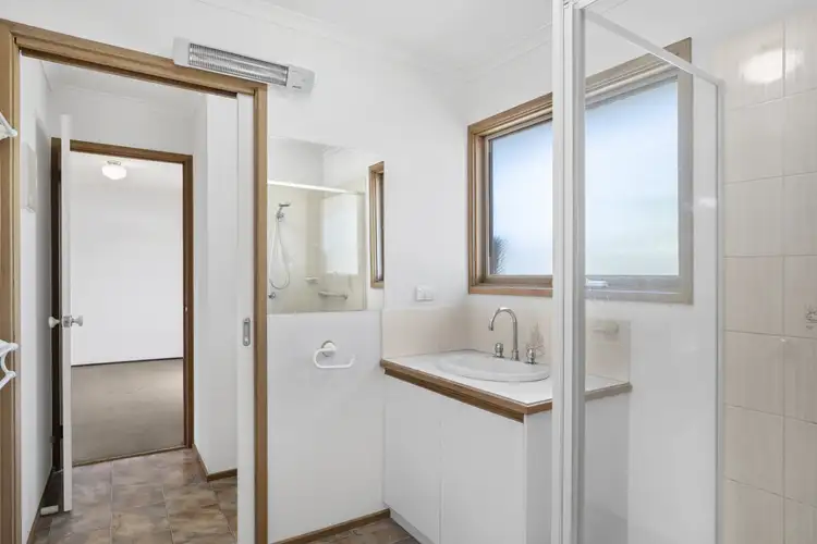 Sixth view of Homely apartment listing, 4/32-34 Lawrence Road, Point Lonsdale VIC 3225